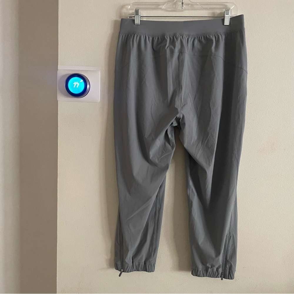 Lululemon joggers size 10 - Picture 1 of 6